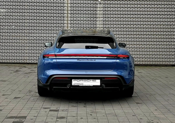 Porsche Taycan cena 799000 przebieg: 9999, rok produkcji 2023 z Lipno małe 781